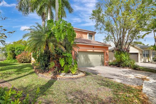 1653 Winterberry Ln, Weston, FL, 33327-2335 | Card Image