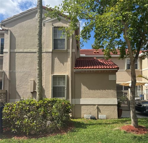 11004 Neptune Dr, Hollywood, FL, 33026-4736 | Card Image