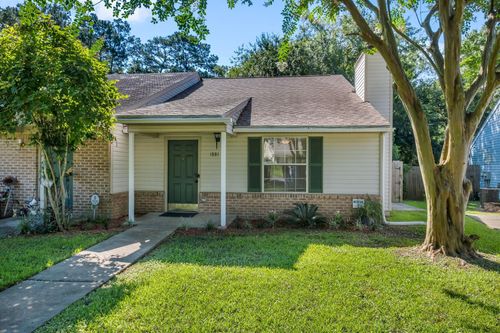 1881 Gina Dr, TALLAHASSEE, FL, 32303-3354 | Card Image