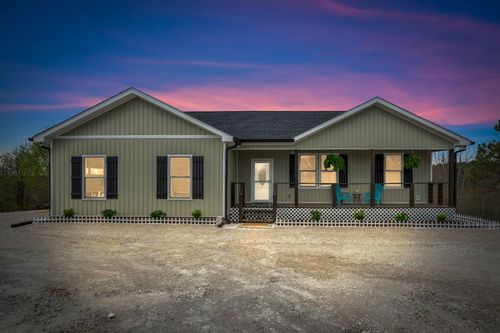 1140 Bear Hollow Dr, Waverly, TN, 37185-2040 | Card Image