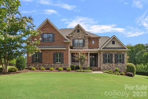107 Barlow St, Marvin, NC, 28173-1300 | Card Image