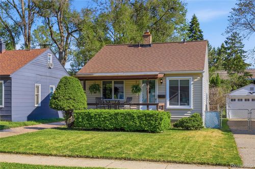 707 Donald Ave, Royal Oak, MI, 48073-2084 | Card Image
