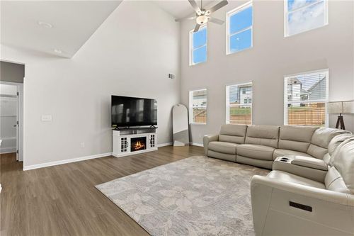 237 Bloomfield Cir, Canton, GA, 30114-6108 | Card Image