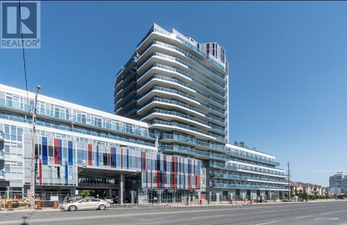 10-9471 Yonge St, Richmond Hill, ON, L4C0Z5 | Card Image