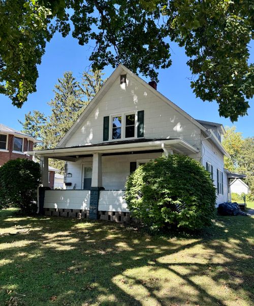 1417 Oak St, Niles, MI, 49120-3629 | Card Image