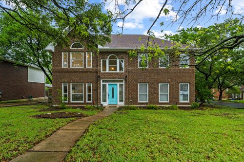 6300 Needham Ln, Austin, TX, 78739-1509 | Card Image