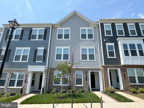 1745 Riverbluff Ave, DUMFRIES, VA, 22026-3087 | Card Image