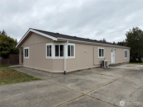 1704 Delores Pl, Port Angeles, WA, 98363-1336 | Card Image