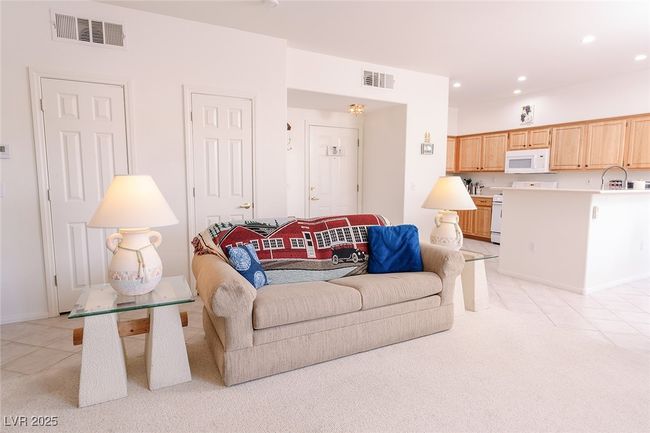 UNIT-101 - 4970 Black Bear Rd, Condo with 2 bedrooms, 2 bathrooms and null parking in Las Vegas NV | Image 18