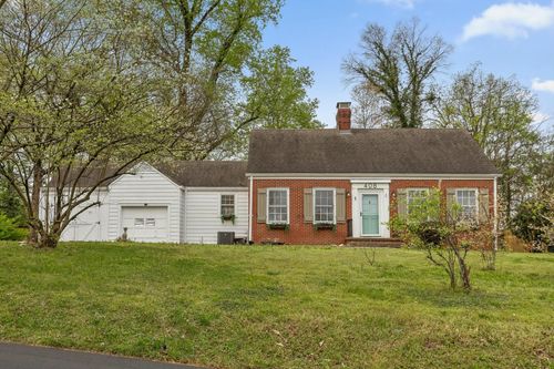 408 Frazier Dr, Chattanooga, TN, 37421-3917 | Card Image