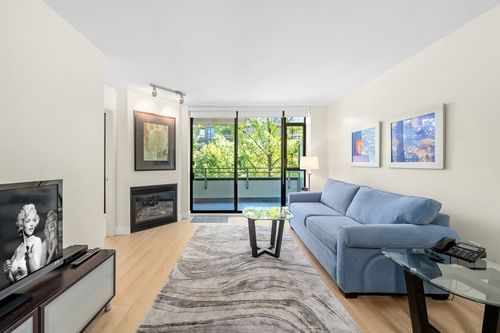 305-175 W 1st Street, North Vancouver, BC, V7M3N9 | Card Image