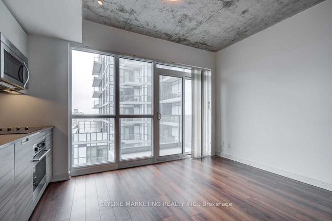 2109 - 210 Simcoe St, Condo with 1 bedrooms, 1 bathrooms and null parking in Toronto ON | Image 8