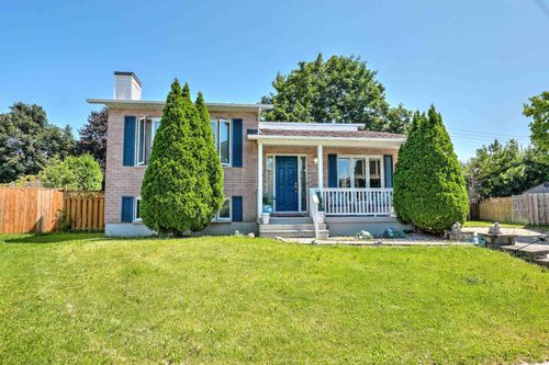 31 Rue De Mercure, Gatineau, QC, J8T7W8 | Card Image