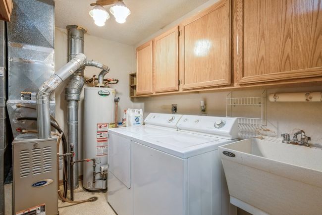Laundry and Utility Room | Image 24