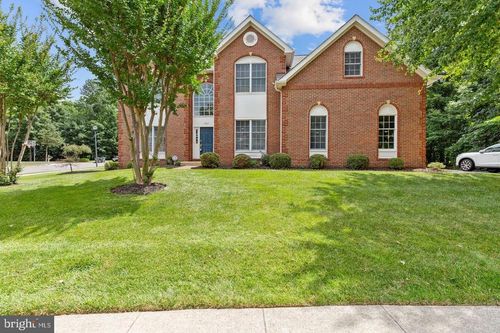 5045 Worthington Woods Way, CENTREVILLE, VA, 20120-6416 | Card Image