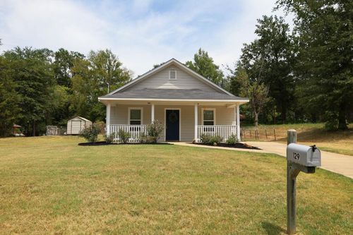 129 Dr Martin Luther King Jr Dr, Gladewater, TX, 75647-2311 | Card Image