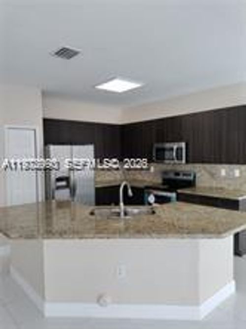 0-8546 Sw 165th Pl, Miami, FL, 33193-5788 | Card Image