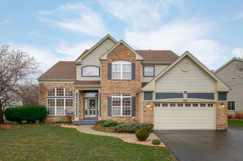 496 Cliffwood Lane, Gurnee, IL, 60031 | Card Image