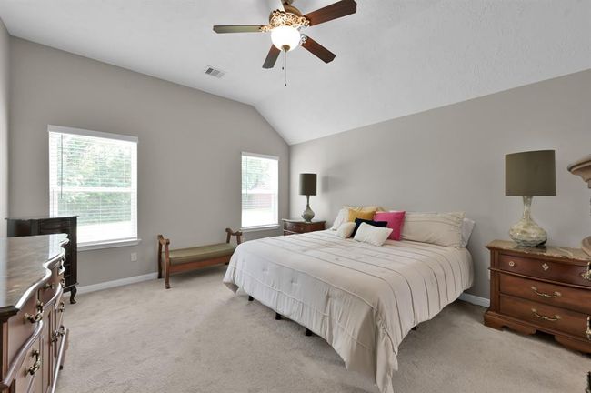 Primary bedroom | Image 19