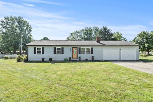 94 Fox Chase Dr, Newark, OH, 43055-9660 | Card Image