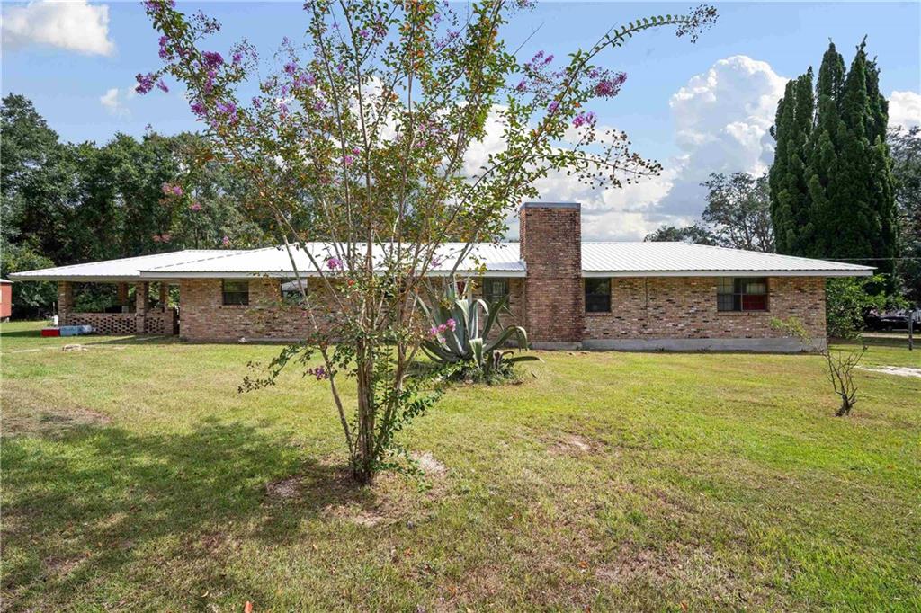 Hawk Ln, Robertsdale, AL 36567