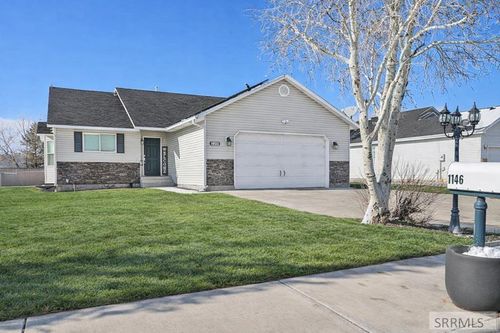1146 Curlew Dr, Ammon, ID, 83406-4760 | Card Image