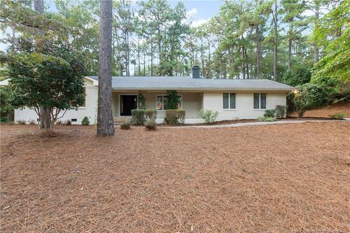 110 Cliff Ct, Southern Pines, NC, 28387-6600 | Card Image
