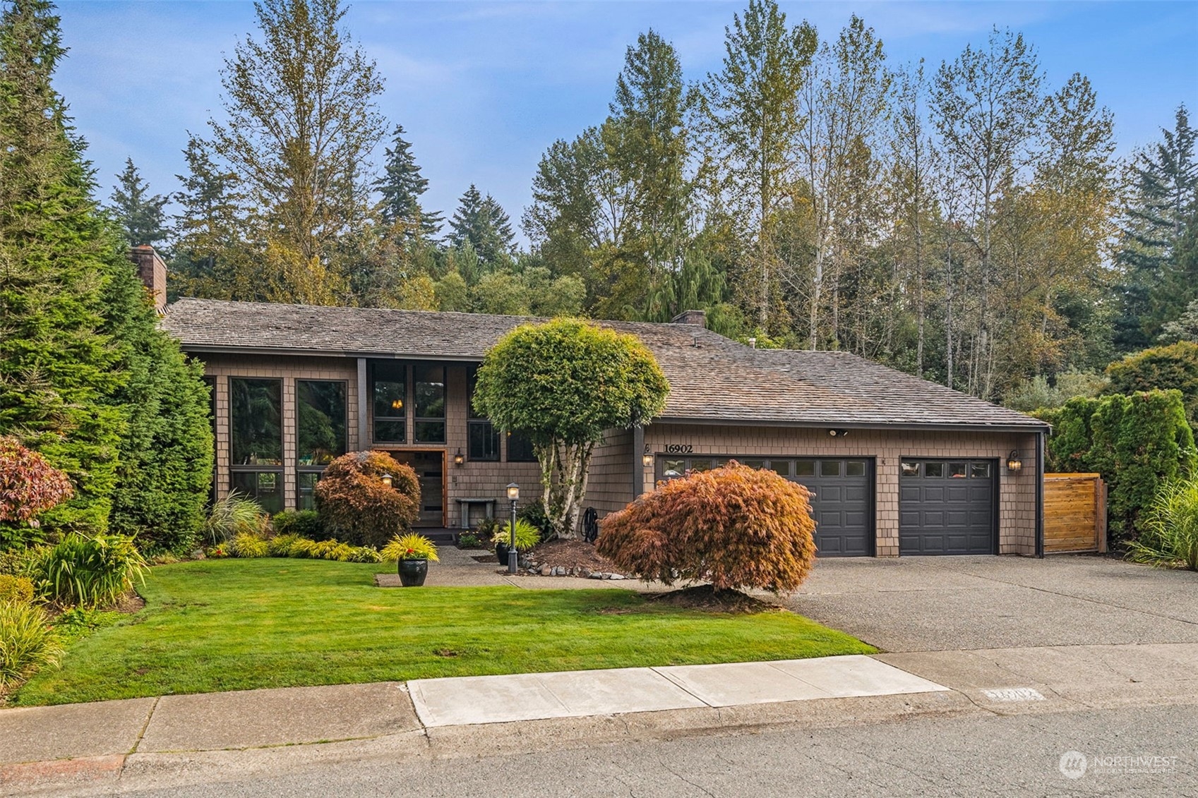 161st Ave, Renton, WA 98058