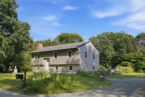 50 Driftwood Dr, Charlestown, RI, 02813-2903 | Card Image