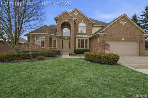 21797 Ambassador Dr, Macomb, MI, 48044-1892 | Card Image