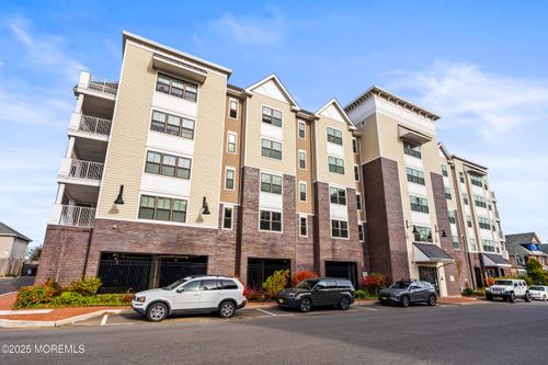 303-165 Pavilion Ave, Long Branch, NJ, 07740-6475 | Card Image