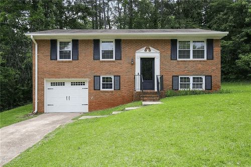 2444 Rolling View Dr Se, Smyrna, GA, 30080-2622 | Card Image