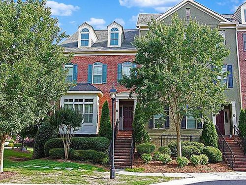 214 Le Gran Cv, Atlanta, GA, 30328-6232 | Card Image