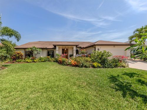 5006 Southern Pine Circle, Venice, FL, 34293 | Card Image