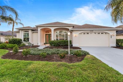 11332 Rivers Bluff Circle, House other with 3 bedrooms, 2 bathrooms and null parking in Lakewood Ranch FL | Image 1