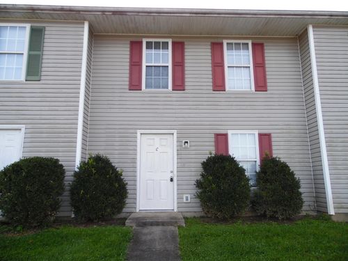 c-925 Altamont Ct, Versailles, KY, 40383-1824 | Card Image
