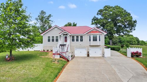 109 Pine Ridge Dr, Afton, TN, 37616-5154 | Card Image