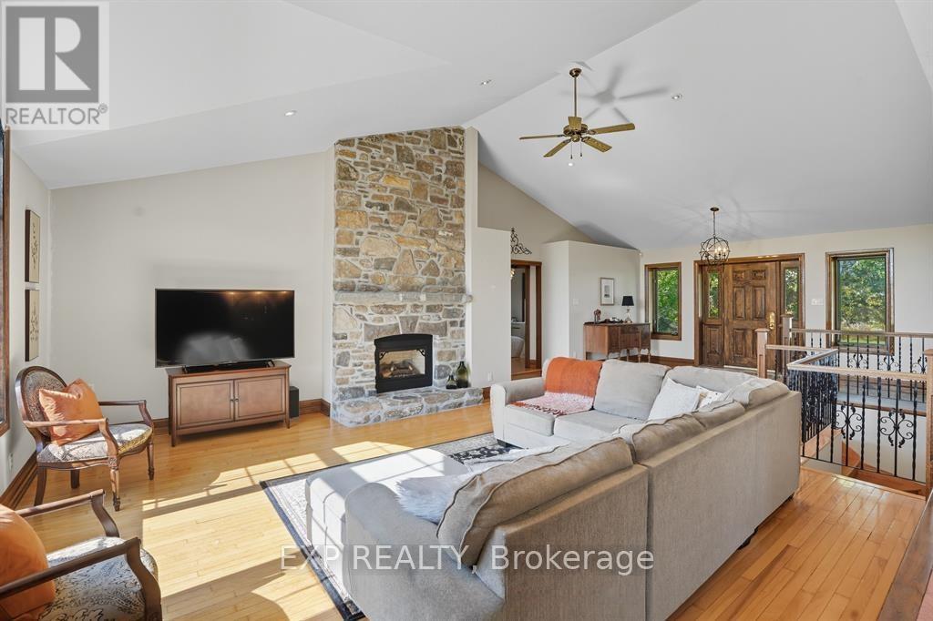 Land in Alfred and Plantagenet 5
