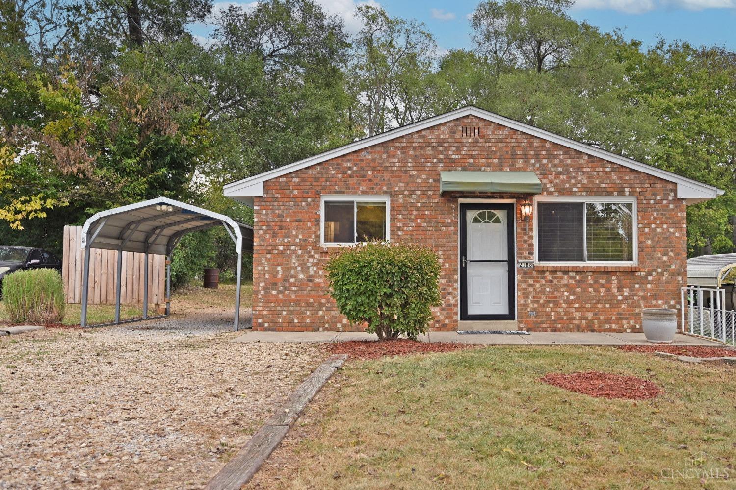 Canary Ln, Fairfield, OH 45014