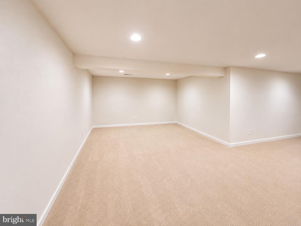 Residential in STAFFORD 2