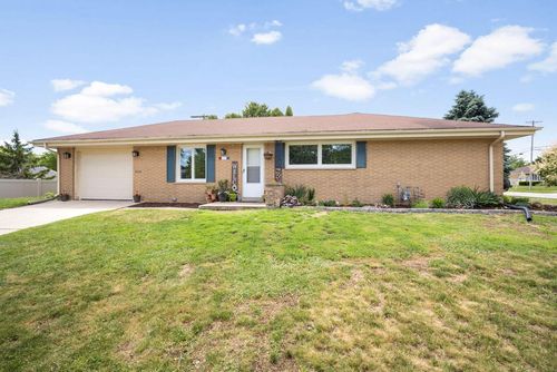 117 W Monroe Street, Port Washington, WI, 53074 | Card Image