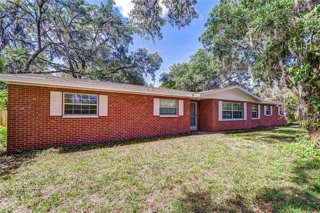 37348 Tucker Rd, House other with 3 bedrooms, 2 bathrooms and null parking in Zephyrhills FL | Image 8