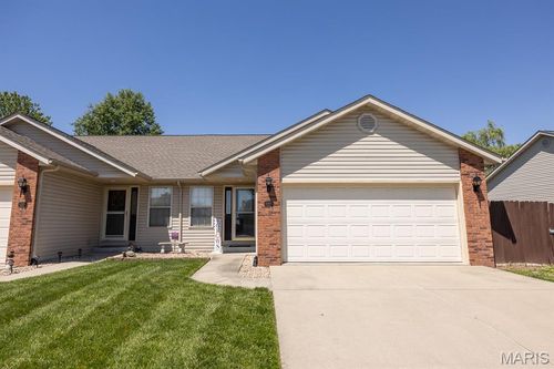 10926 Kentfield Dr, Lebanon, IL, 62254-2333 | Card Image