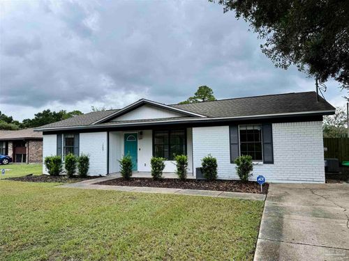 1305 Heatherwood Cir, Pensacola, FL, 32506-9518 | Card Image