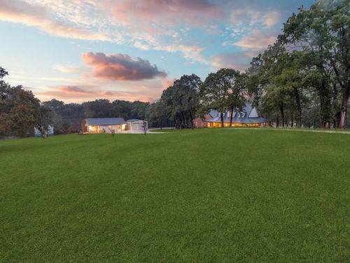 1635 Rock Creek Rd, Gordonville, TX, 76245-2925 | Card Image