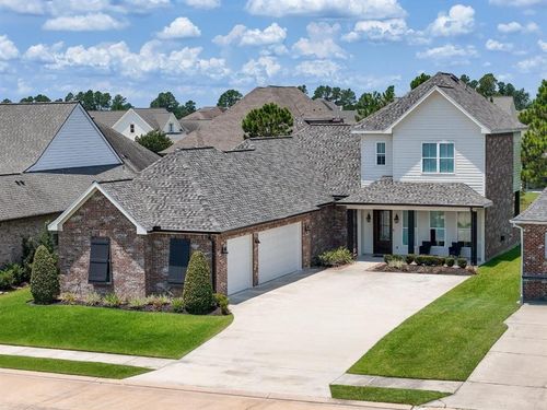 5842 Weeping Willow Dr, Lake Charles, LA, 70605-3145 | Card Image