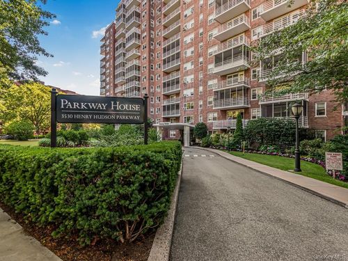 5b-3530 Henry Hudson Pkwy, Bronx, NY, 10463-1322 | Card Image