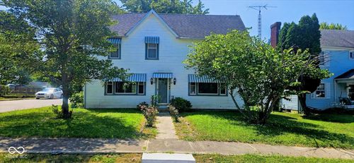 709 E Main St, Lewisville, IN, 47352-9753 | Card Image