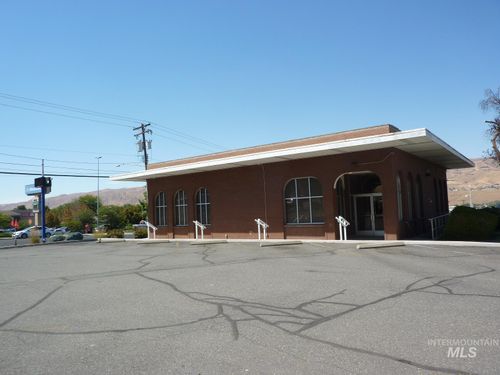 1031 21st St, Lewiston, ID, 83501-3415 | Card Image