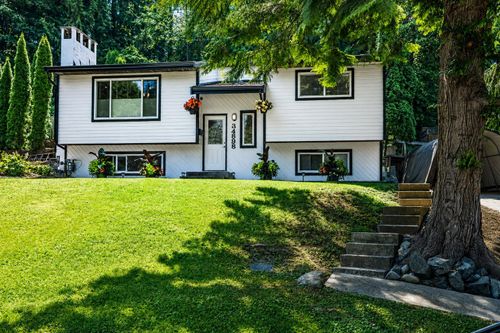 34898 Laburnum Ave, Abbotsford, BC, V2S5J4 | Card Image